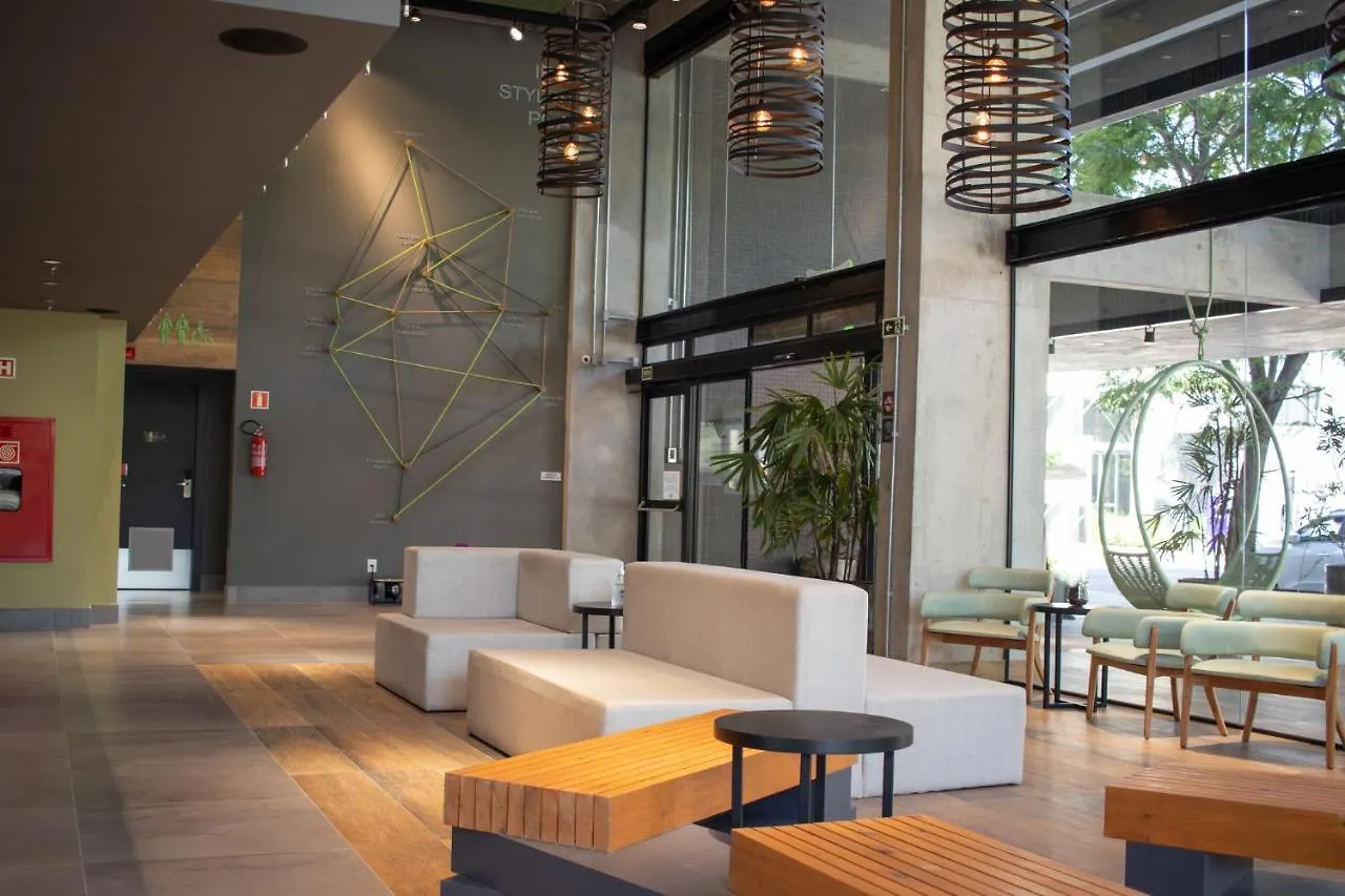 Hotel Ibis Styles Porto Alegre Moinhos De Vento