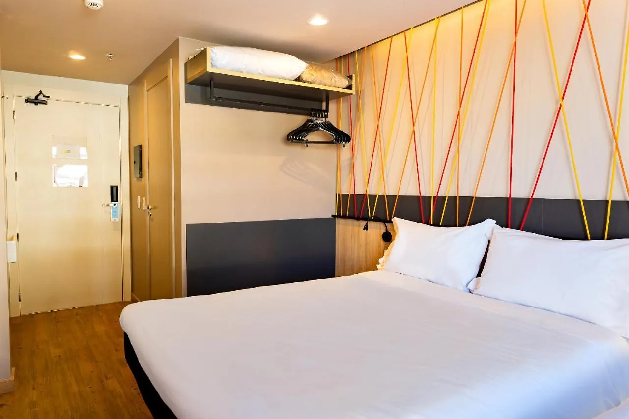 ***  Hotel Ibis Styles Porto Alegre Moinhos De Vento Brésil