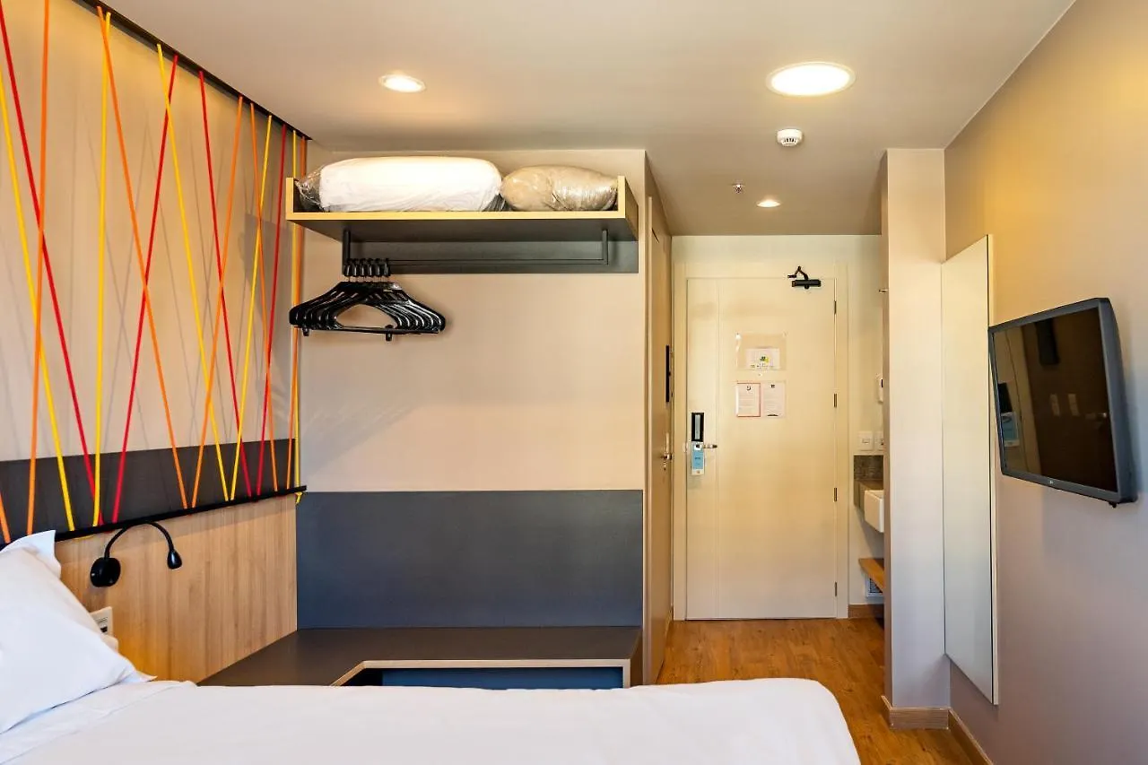 Hotel Ibis Styles Porto Alegre Moinhos De Vento