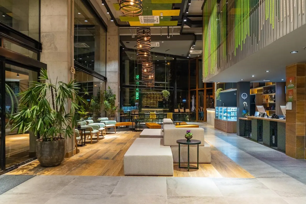 Hotel Ibis Styles Porto Alegre Moinhos De Vento