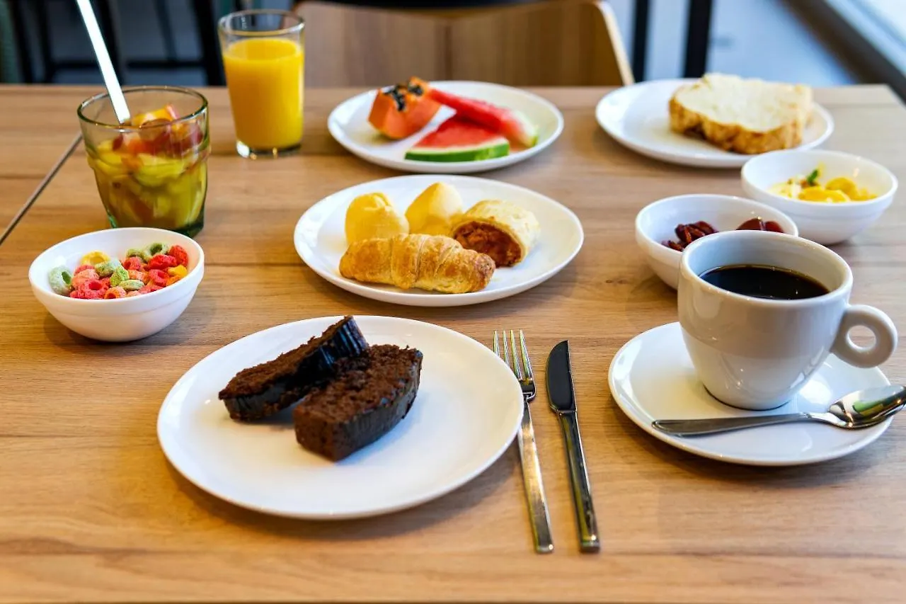 Hotel Ibis Styles Porto Alegre Moinhos De Vento