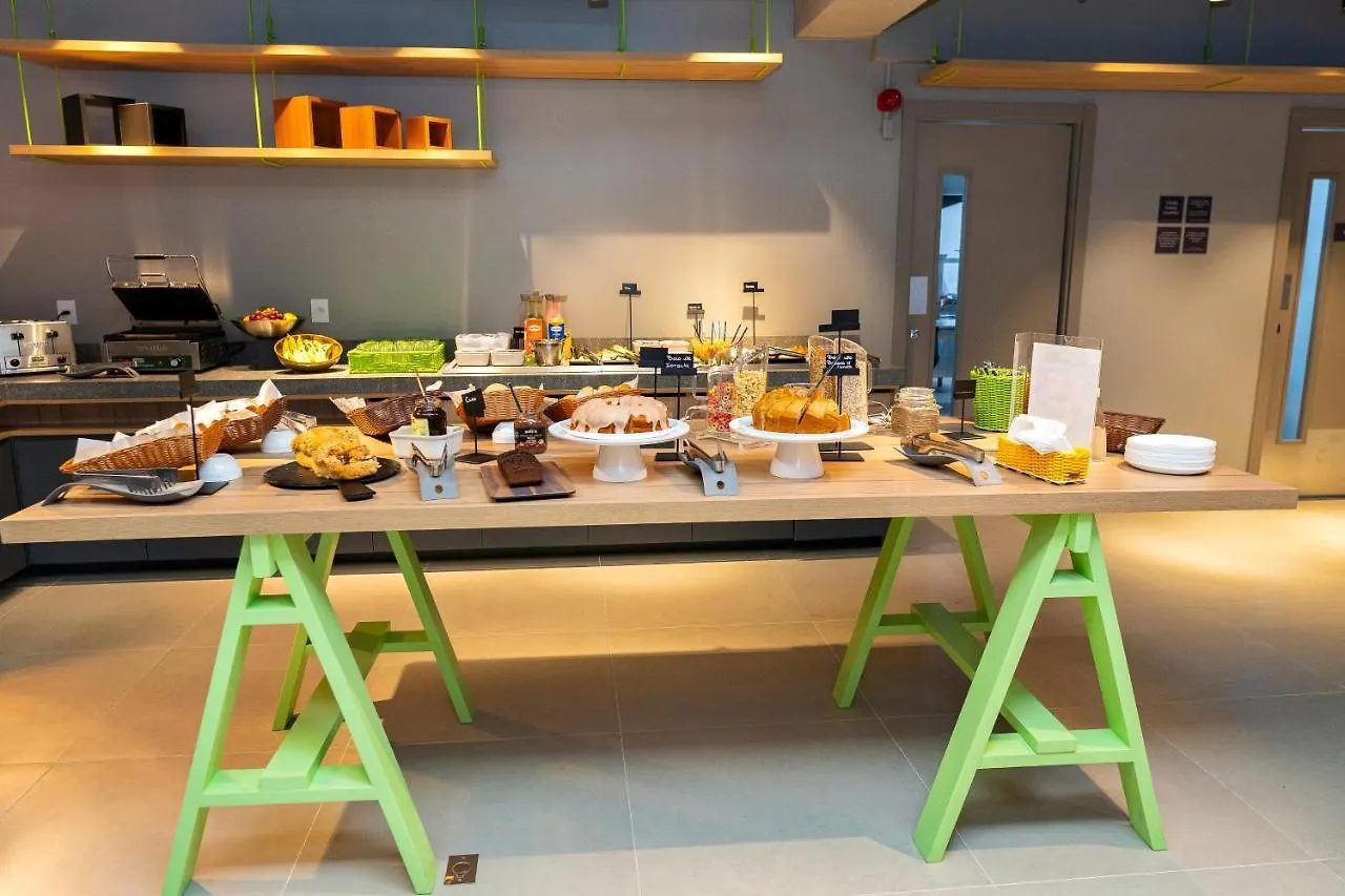 Hotel Ibis Styles Porto Alegre Moinhos De Vento